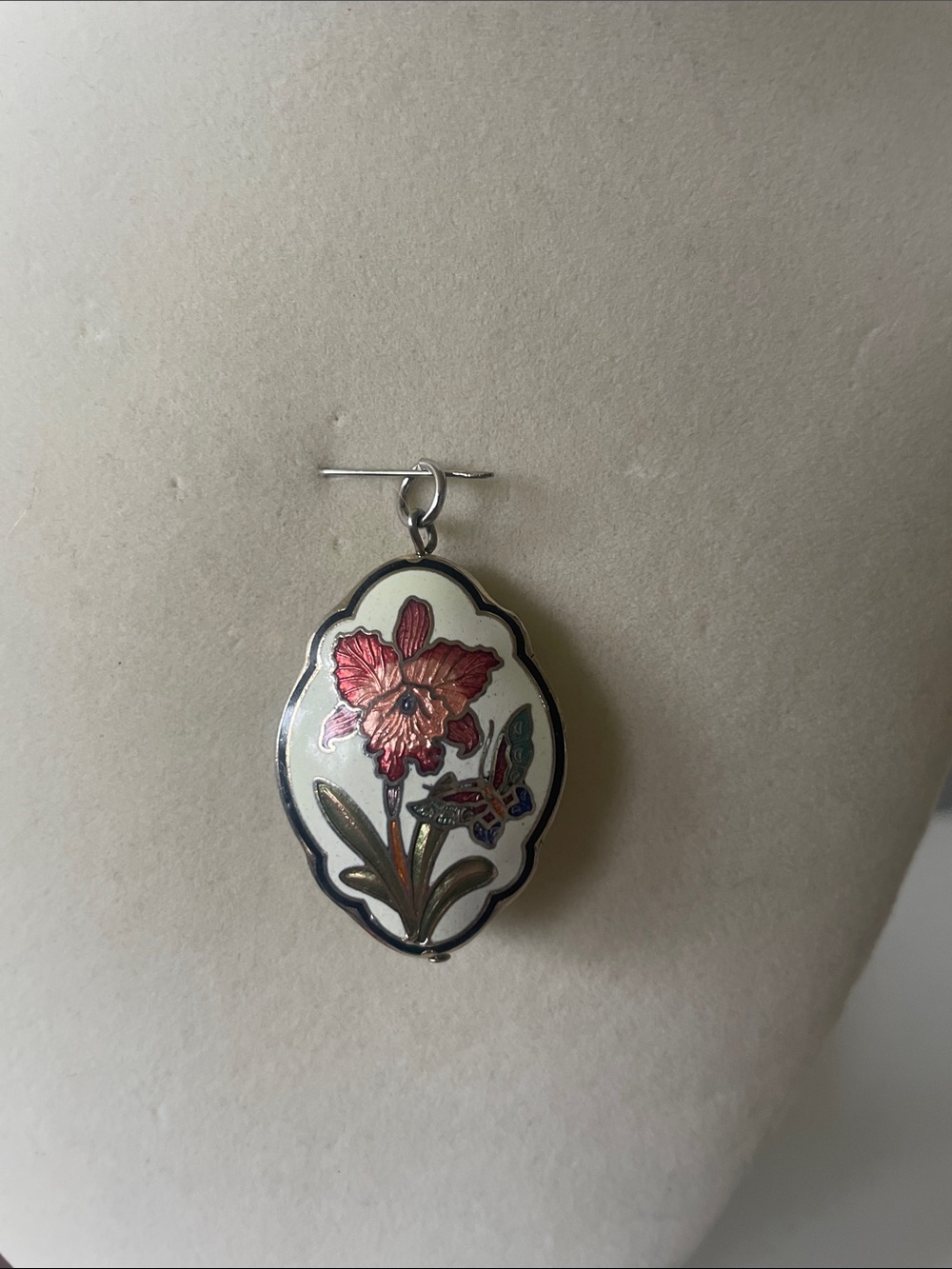 Sold - Picture 2 of 4